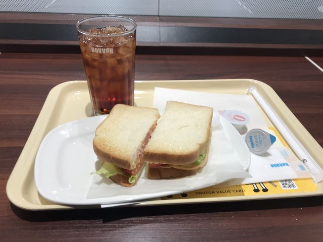 モーニング_ドトールコーヒーショップ 地下鉄淀屋橋駅店