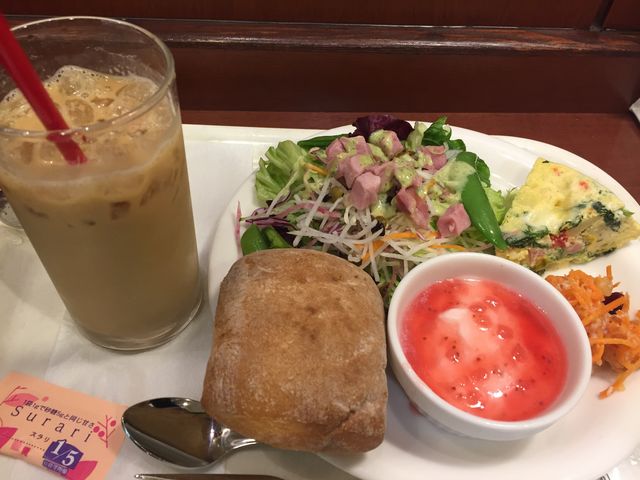 ここのカフェラテはいつ飲んでも、すごく美味しい^_^_ベックスコーヒー松戸店