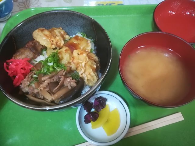 京丹波ぎょう茸丼_道の駅瑞穂の里さらびき