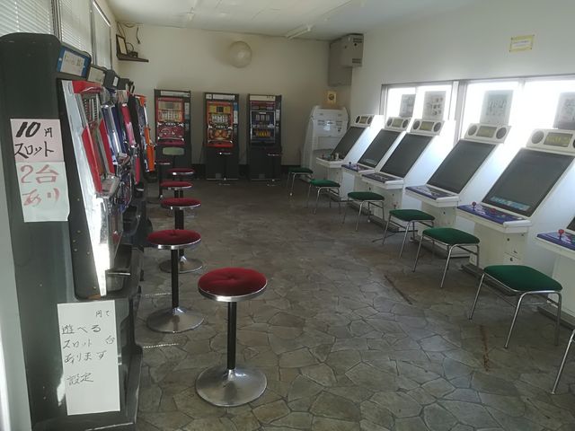 ゲーム機_ドライブインダルマ