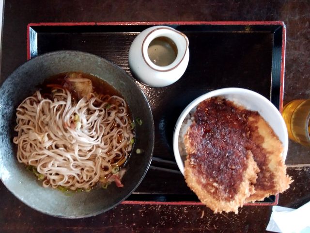 わらじカツとそば_こだま食堂