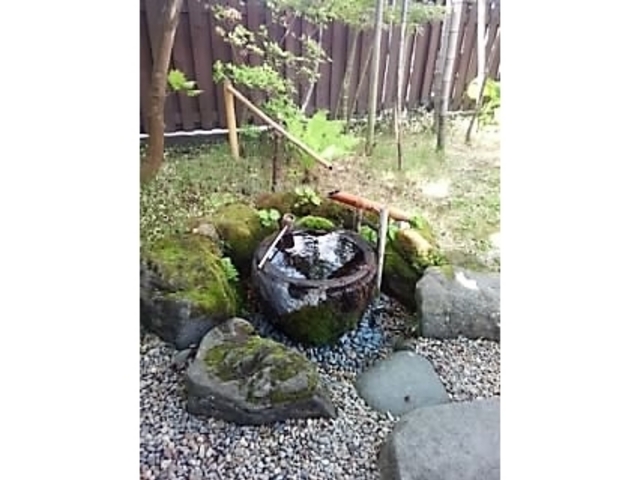 鹿威しがある_津軽おのえ温泉 日帰り宿 福家