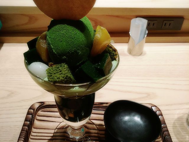 濃茶パフェ_林屋新兵衛 東京ミッドタウン日比谷店