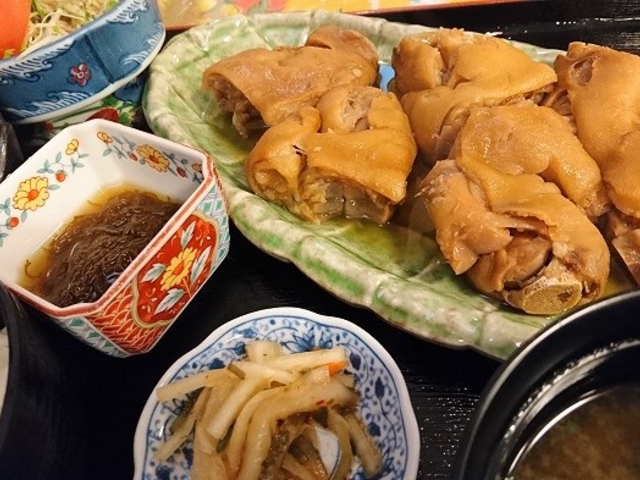 てびち定食_レストランのむら