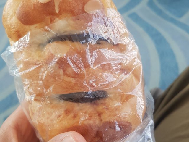 チョコパン_豊島製パン所