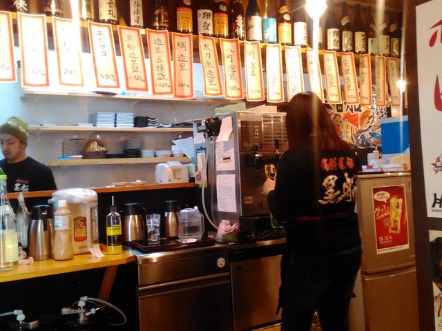 大衆酒場風居酒屋です_海鮮屋台黒船