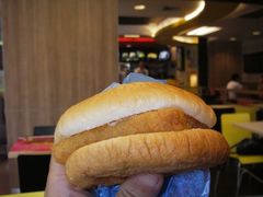マクドナルド成田空港第一中央ゲートエリア店の写真1