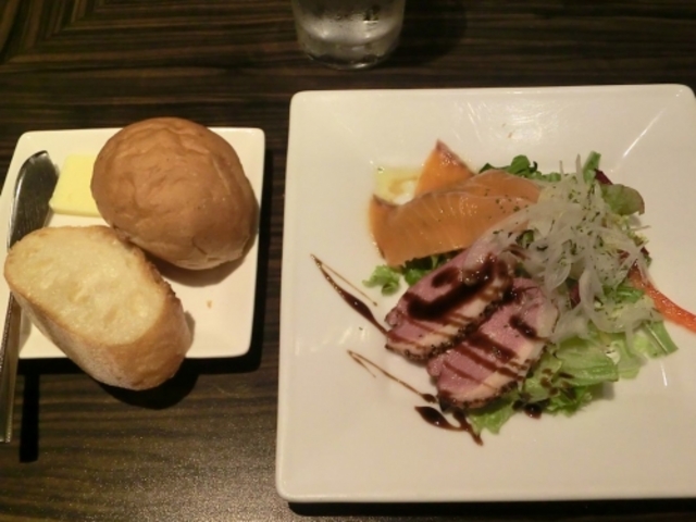 パン・前菜_路地裏ビストロ&鉄板焼 羊の家 堺東店