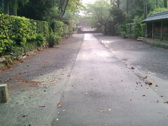 参道_東観音寺