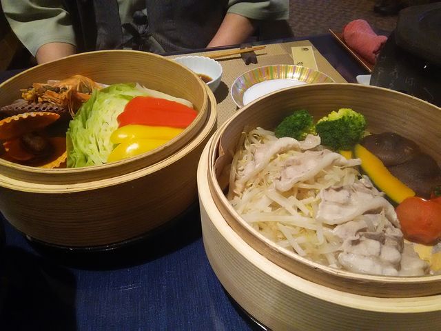 夕食地獄蒸し_おやど湯の丘
