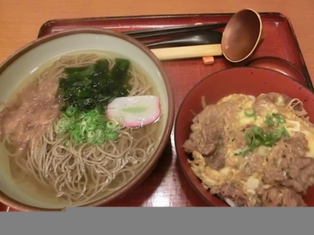 肉とじ定食_杵屋金剛東店
