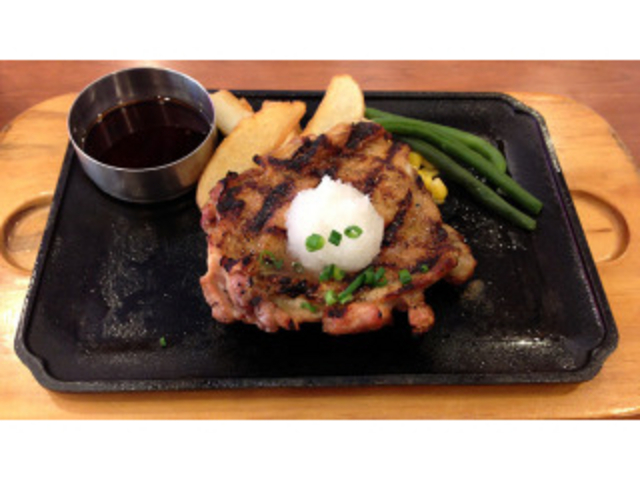 大きなグリルチキンです!_ビッグボーイ 藤枝田沼店