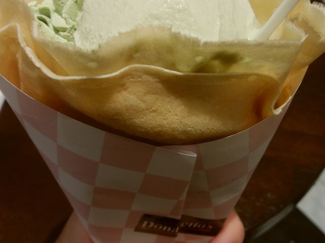 黒蜜抹茶クレープ_ドナテロウズ 新宿高島屋タイムズスクエア店