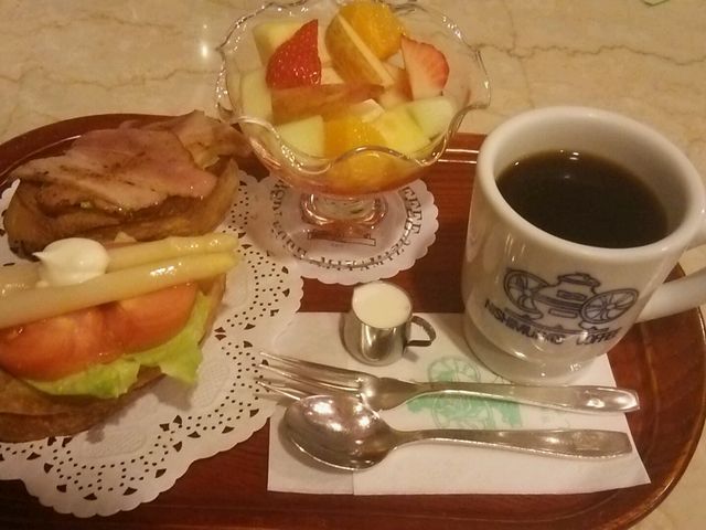 フルーツモーニング_神戸にしむら珈琲店 三宮店