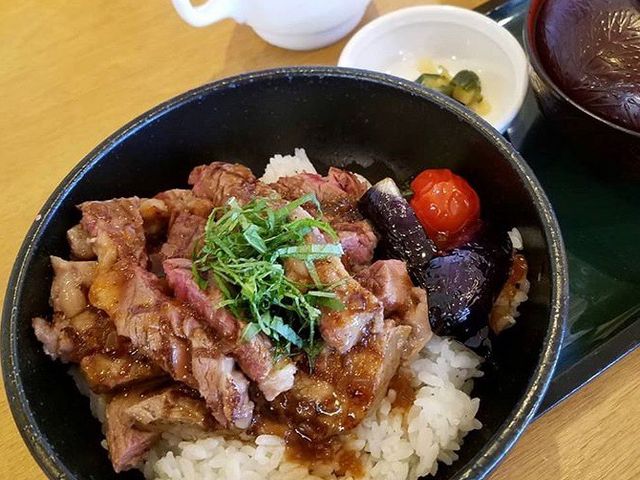 ステーキ丼_ココス 桑名店