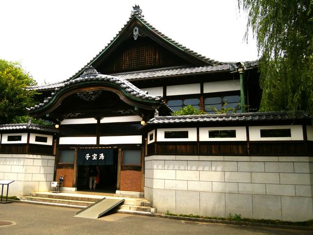 外観です_子宝湯(江戸東京たてもの園)