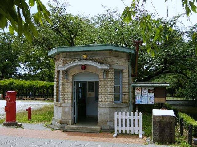 いい雰囲気の交番です_万世橋交番(江戸東京たてもの園)