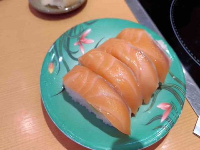 サーモン_平禄寿司 イオン札幌苗穂ショッピングセンター店