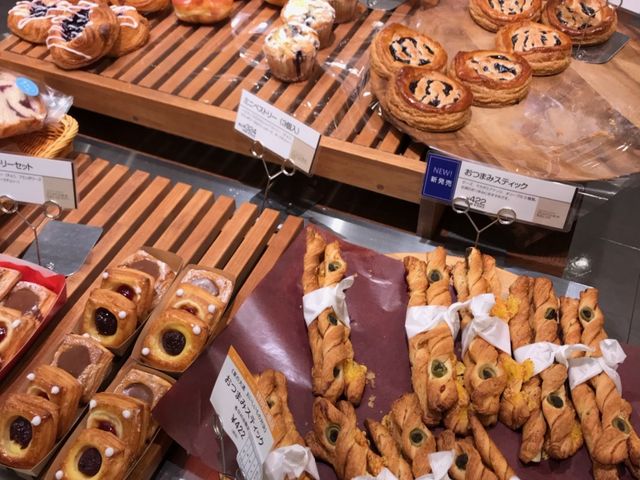 美味しいパンたち_アンデルセン 丸井今井札幌店