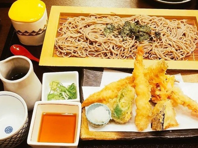 お蕎麦_かごの屋 長居西店