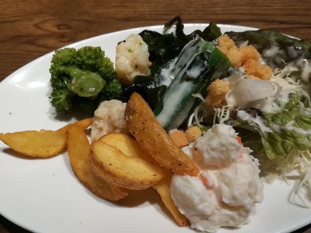 前菜のブッフェ_サルヴァトーレ クオモ SALVATORE CUOMO &BAR 町田
