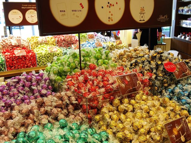 リンツのチョコ大好きです!_神戸三田プレミアム・アウトレット