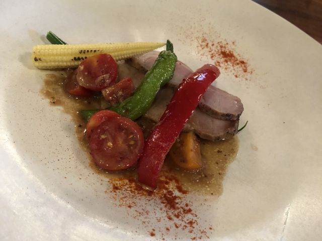 ランチメニューのメイン。ケッカソースが夏らしい美味しさでした。_Biwako Restaurant ROKU