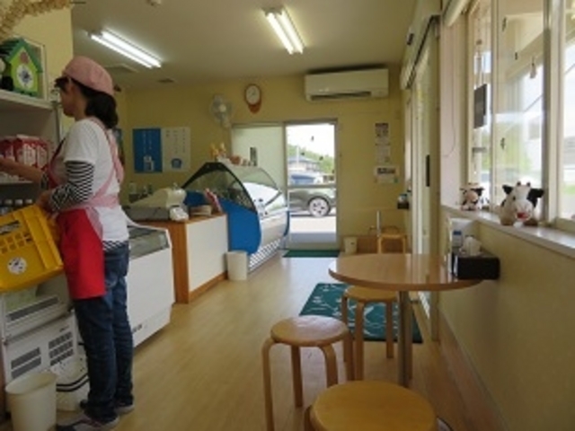 あいすむら 店内_あいすむら