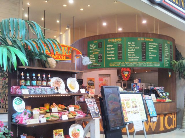クアアイナ イオン越谷レイクタウン店_クアアイナ イオン越谷レイクタウン店