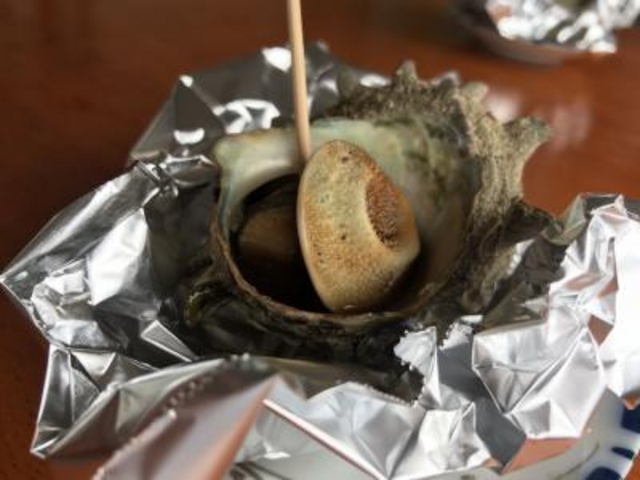 サザエのつぼ焼き_正立食堂