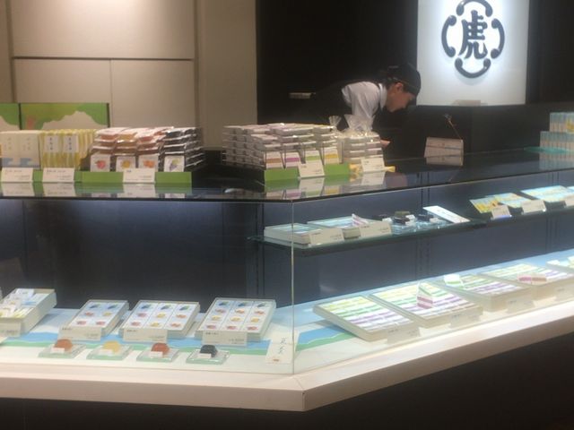 とらや 日本橋三越店_とらや・日本橋三越店