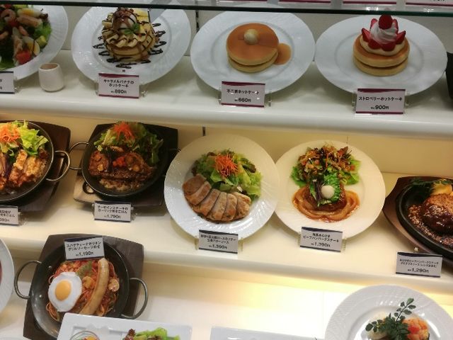 外観_不二家 船橋東武店(FUJIYA)