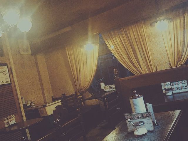 店内_ジュリアン