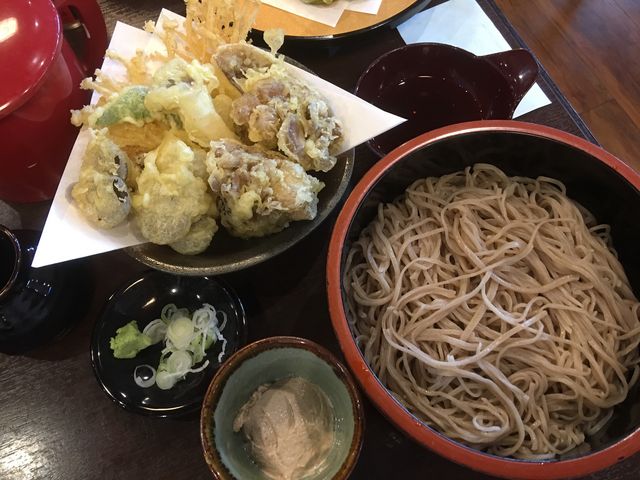 くるみそばときのこの天ぷら_信州蕎麦の草笛 上田お城前店