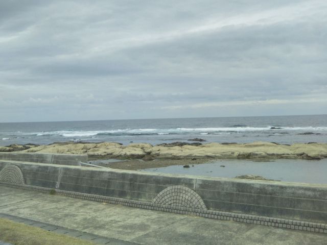 目の前の海_散歩カフェ