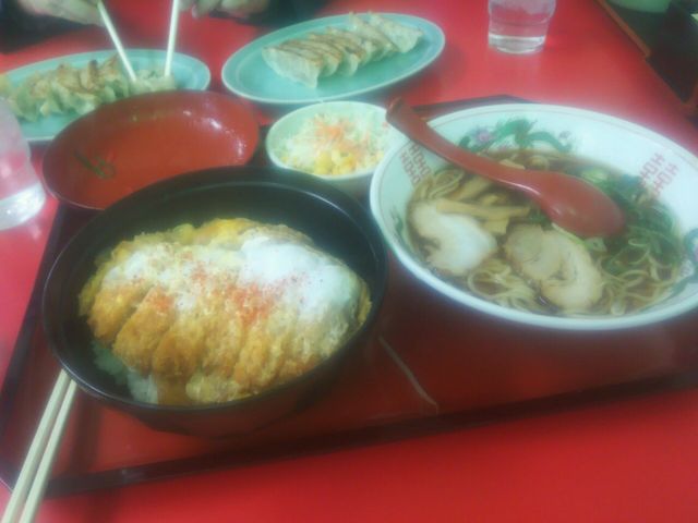カツ丼セットと餃子_中華そば吉備路