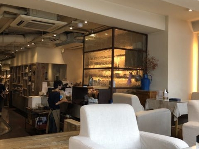 店内_mumokuteki cafe&foods