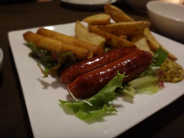 ソーセージの盛り合わせ。_プリムローズ