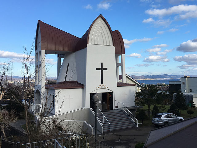 中にも入れます。_函館聖ヨハネ教会