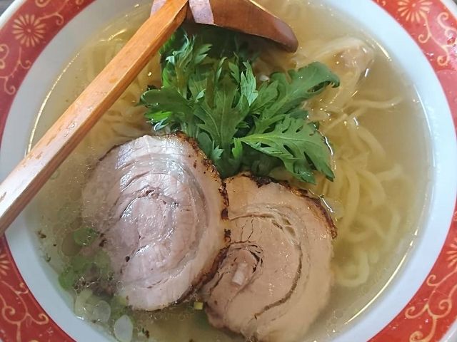春菊がいい感じ_らー麺 本丸亭