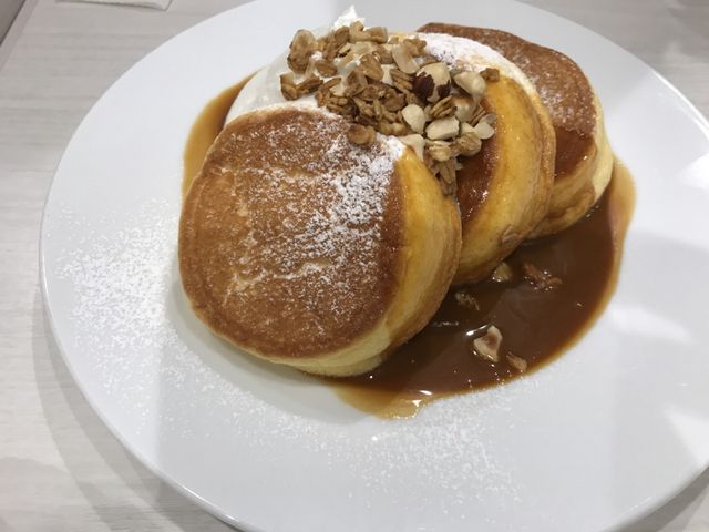写真_幸せのパンケーキ 梅田店