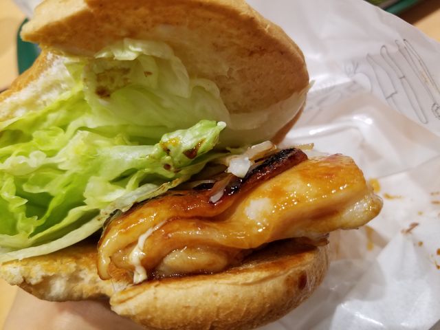 照り焼きチキンバーガー_モスバーガー西葛西南口店