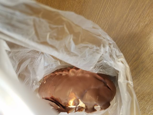 生クリーム入りのパン_ニキベーカリー 西葛西店