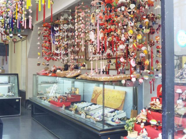 『ひな祭り』。_和菓子 岡埜栄泉
