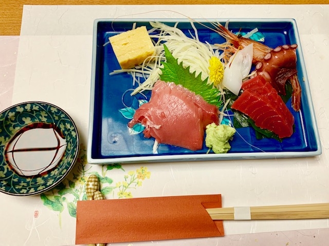 刺身の盛り合わせ_御法