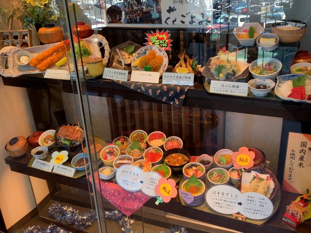 メニューのディスプレイ_とんかつ壱番屋