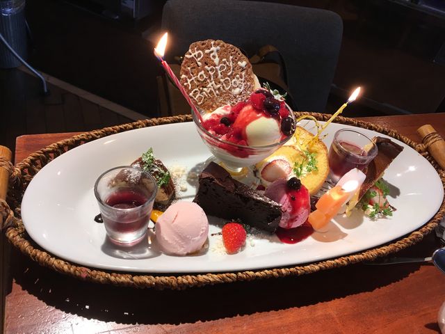 夫婦でぺろっと食べちゃいました!_ブレカフェ・ブラッセリィ
