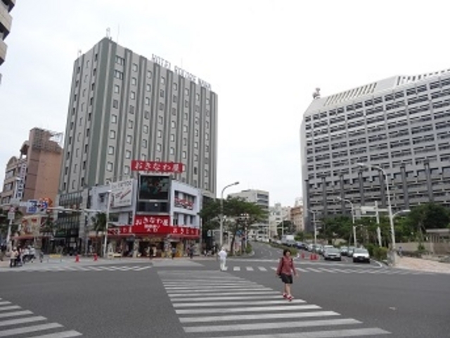 沖縄県庁北口交差点_沖縄県庁