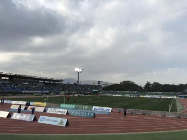 間もなく試合開始_Shonan BMW スタジアム平塚