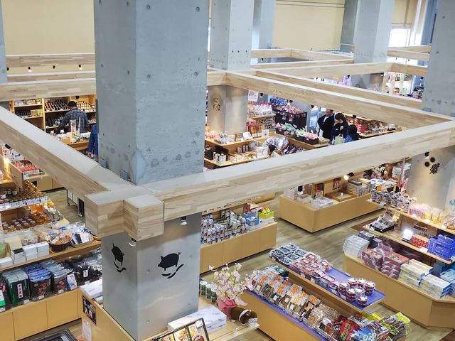 2階から撮影_二戸広域観光物産センターカシオペアメッセなにゃーと